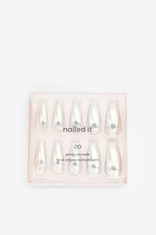 Pack of Silver Fake Nails