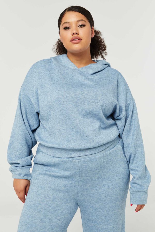 Thick Knit Cropped Hoodie