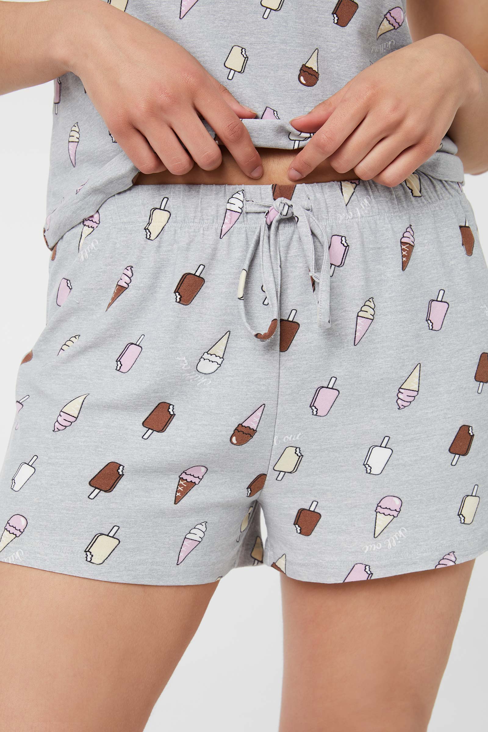 Pyjama cami et short crème glacée
